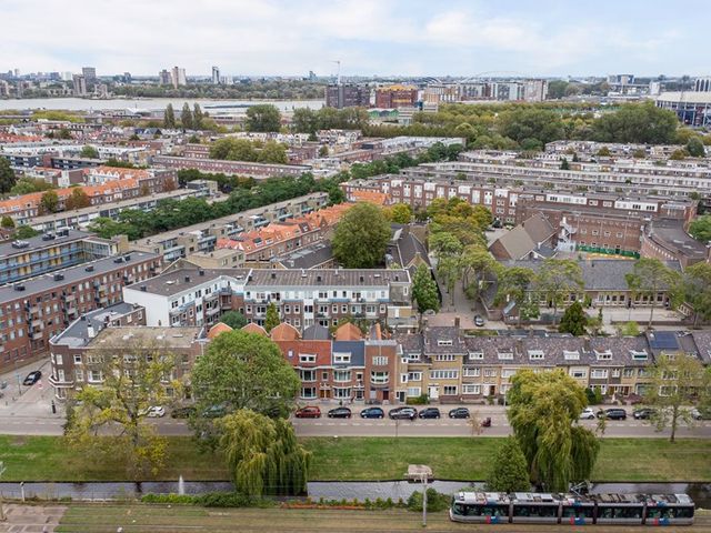 Randweg 38A, Rotterdam