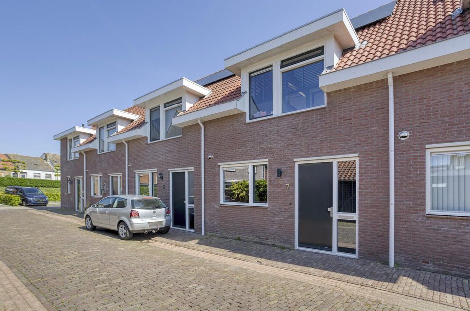 Middenstraat 7