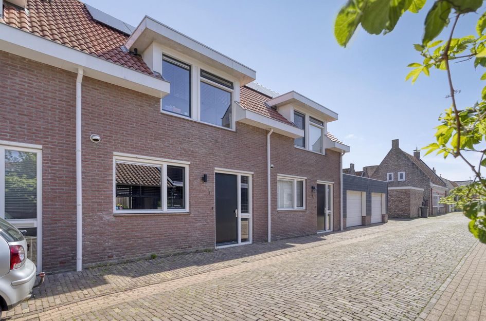 Middenstraat 7