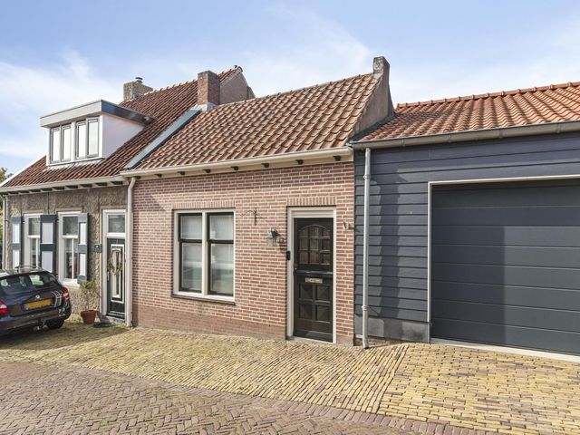 Lentestraat 18, Scherpenisse