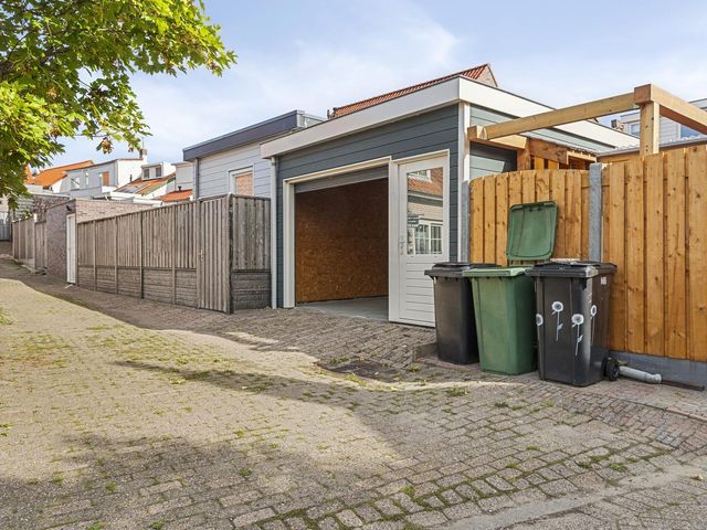 Lentestraat 18, Scherpenisse