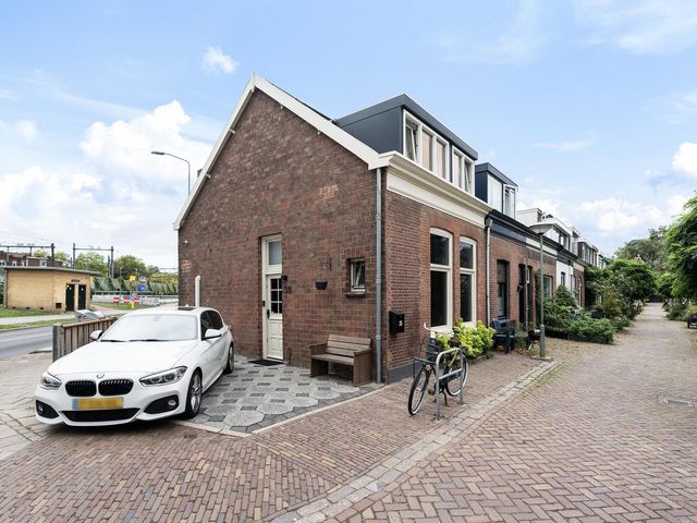 Anthonie Camerlingstraat 35, Dordrecht
