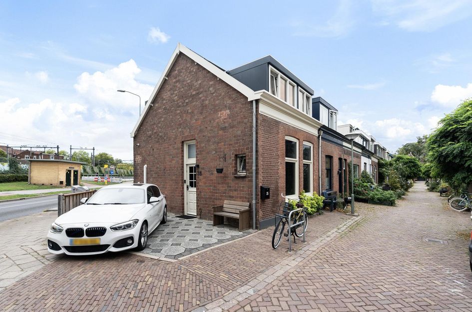 Anthonie Camerlingstraat 35