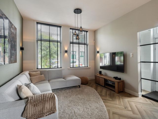 Anthonie Camerlingstraat 35, Dordrecht