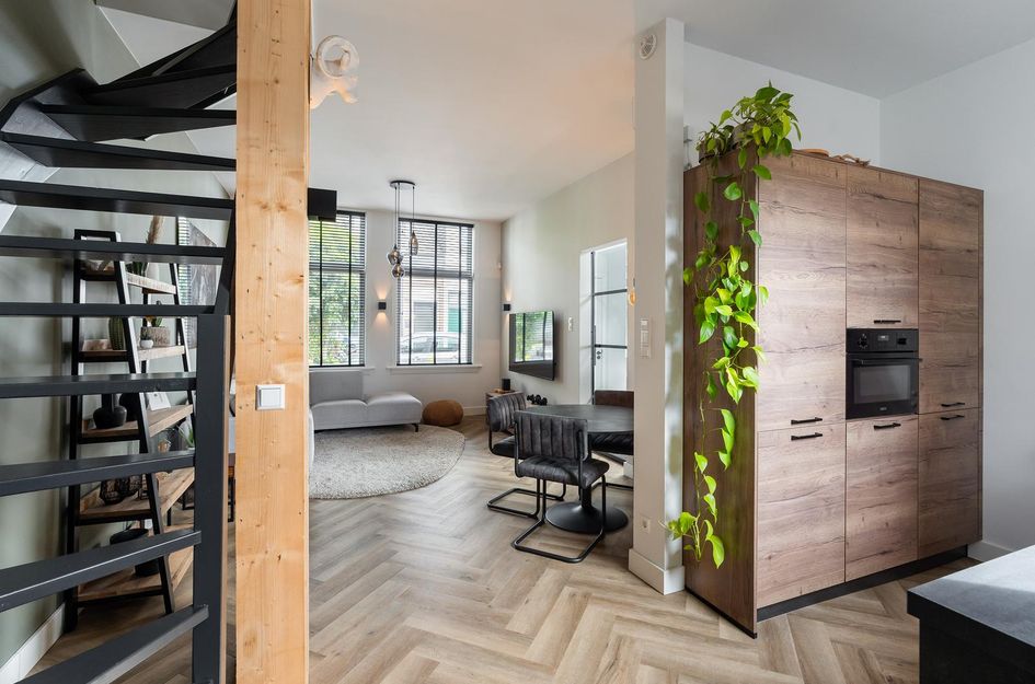 Anthonie Camerlingstraat 35