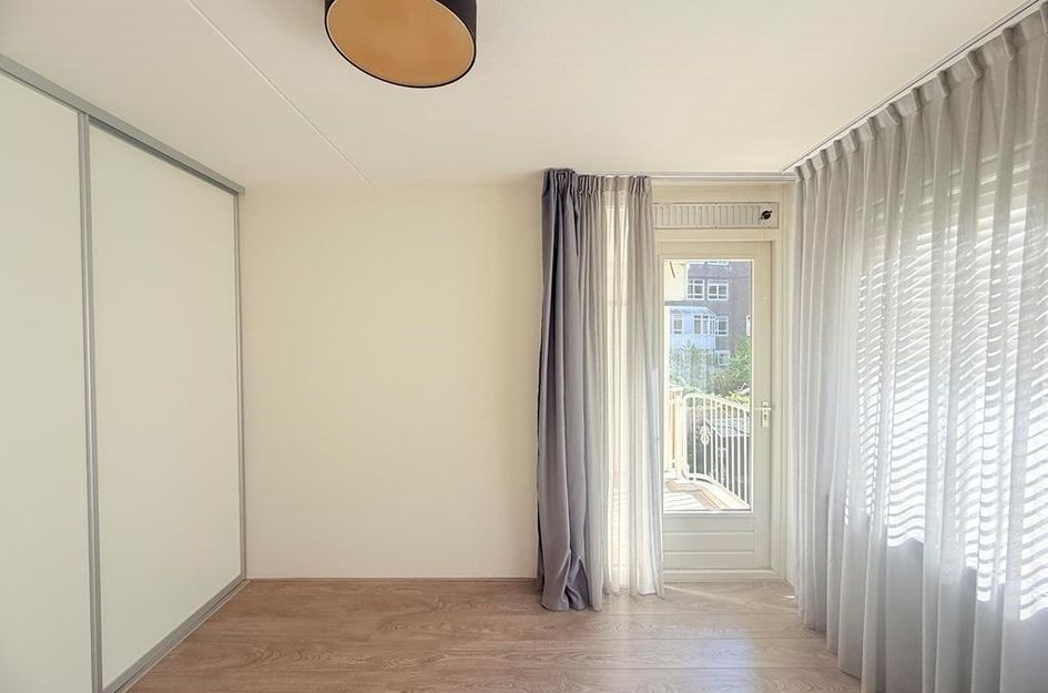 Lutmastraat 30B