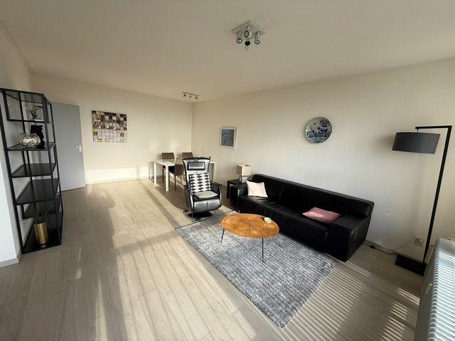 Kringloop 383 8, Amstelveen