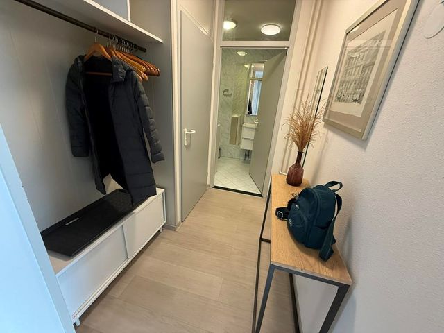 Kringloop 383 8, Amstelveen