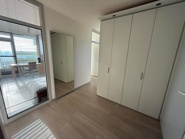 Kringloop 383 8, Amstelveen