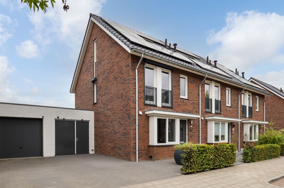 Buitenhof 34