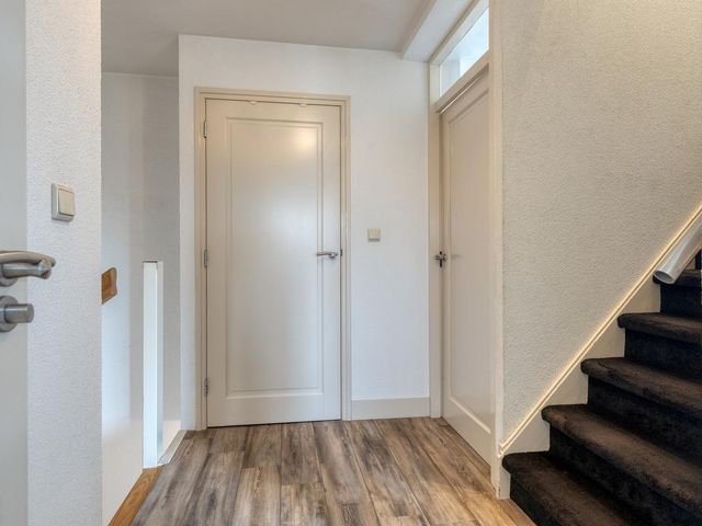 Bachlaan 16, Heesch