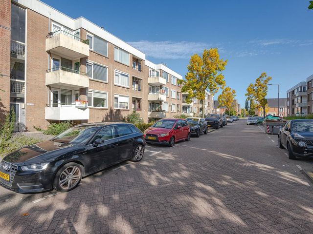Kruiningenstraat 193, Rotterdam