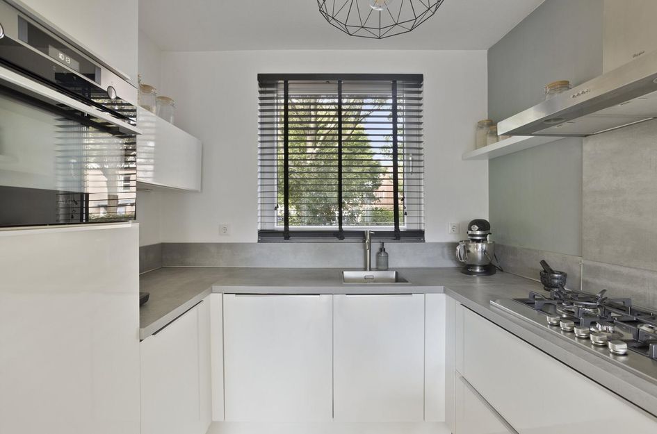 Koning Zwentiboldstraat 19