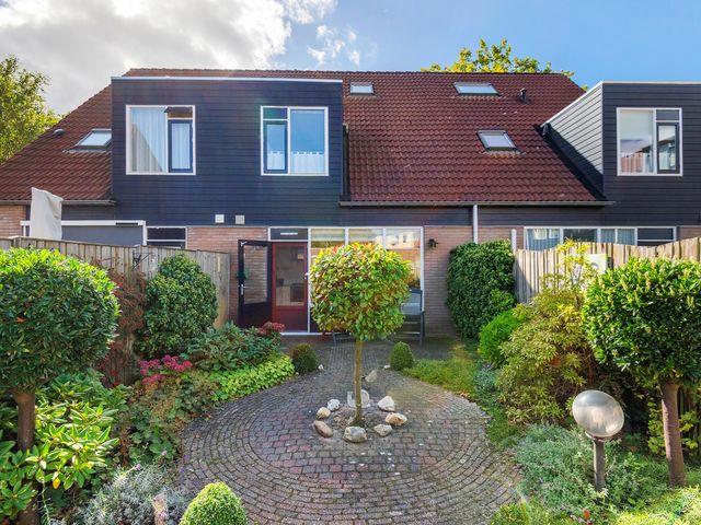 Vrekenhorst 64, Veenendaal