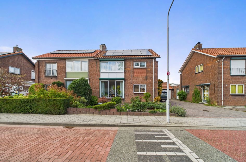 Spoorstraat 60