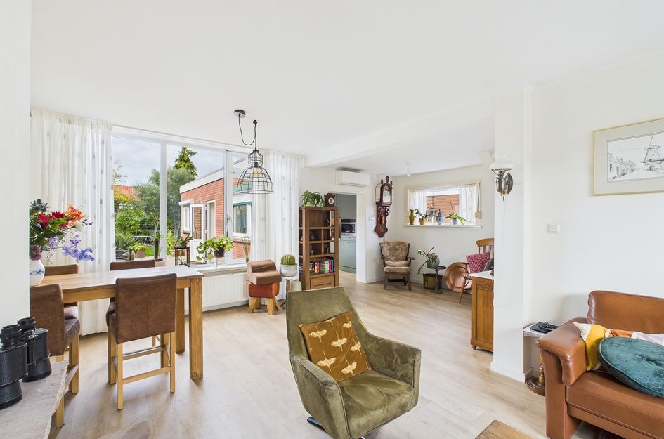 Spoorstraat 60