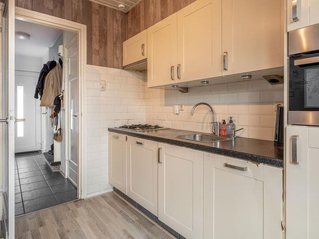 Reigerstraat 17, Tegelen