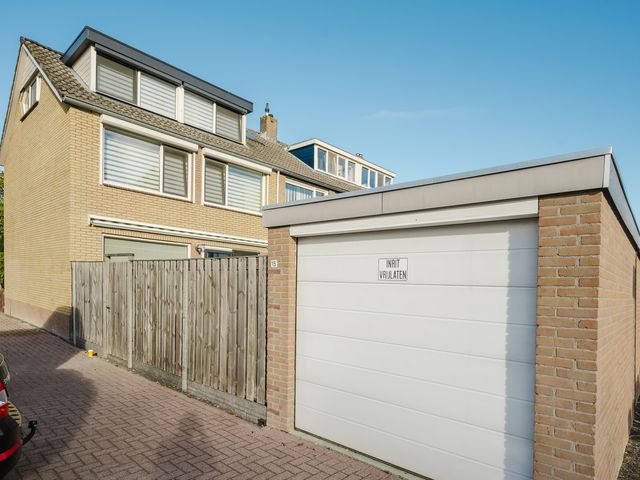 Walnootstraat 15, Spijkenisse