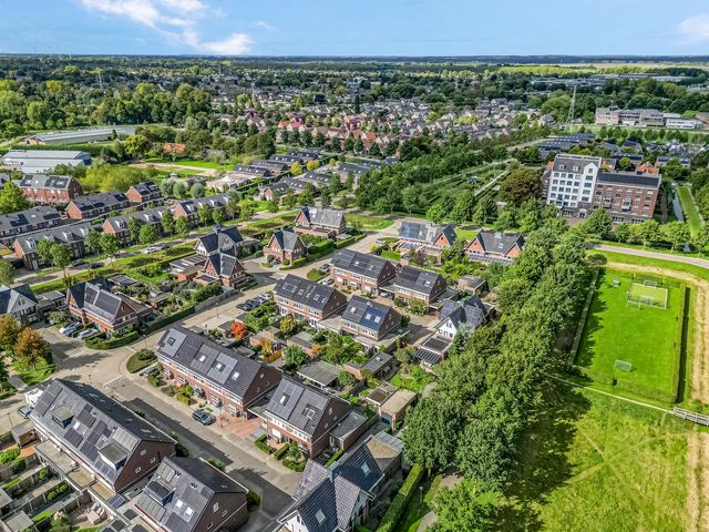 Dwarsdijk 11, Bemmel