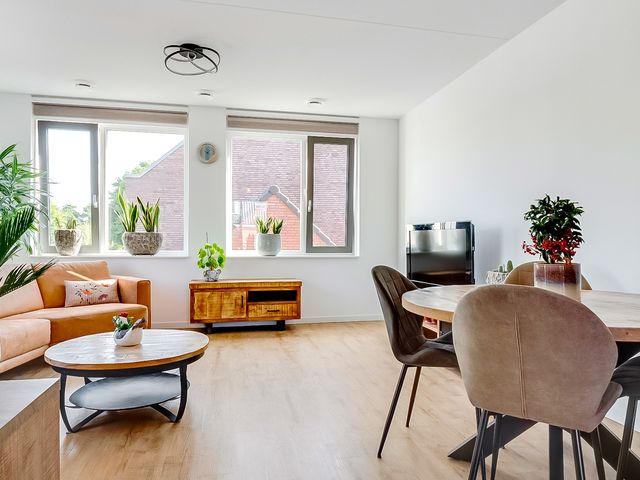 Grundel 18, Rijsenhout