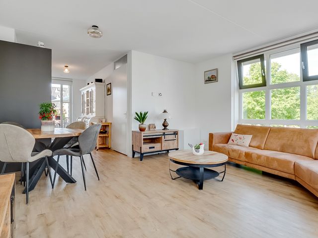 Grundel 18, Rijsenhout