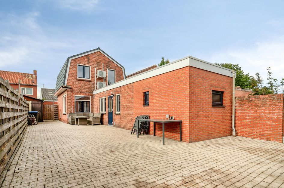Badhuisweg 2