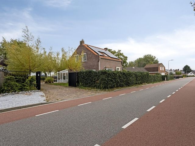 Julianastraat 74, Heikant