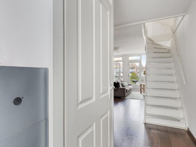 Stroveer 146, Rotterdam