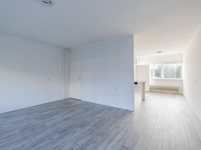 Tamboerlaan 99, Hoogeveen