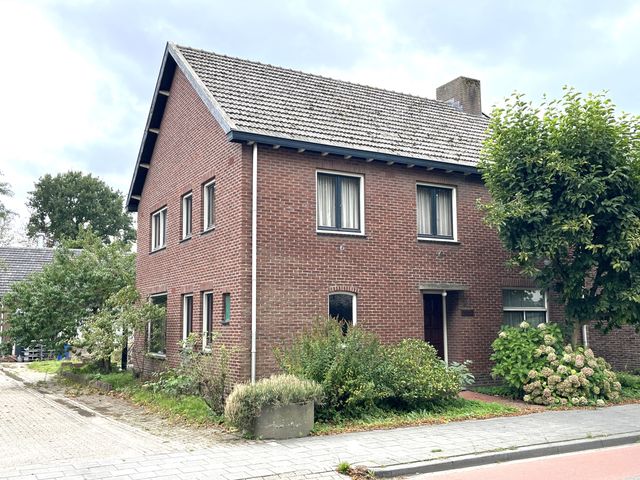 Steenstraat 37, Panningen