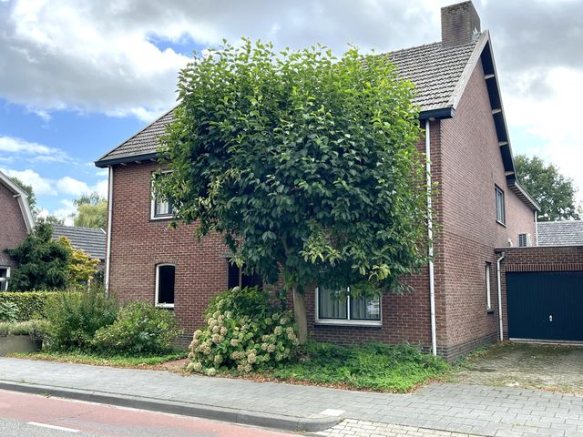 Steenstraat 37, Panningen