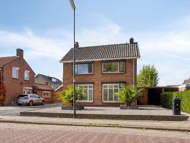 Notenlaan 76, Sleeuwijk