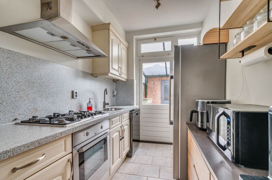Tjarda Van Starkenborghstraat 28
