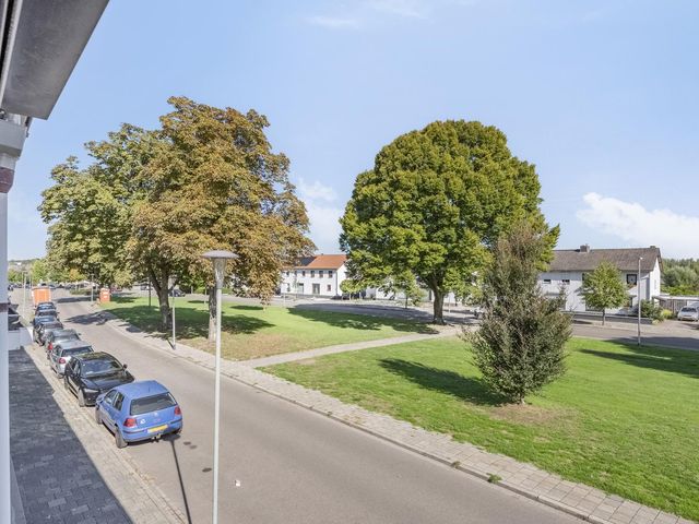 Julianastraat 120, Hoensbroek