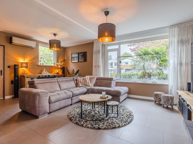 Gravin Sabinastraat 33, Zuid-Beijerland
