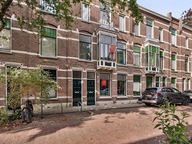 Valdezstraat 4, Leiden