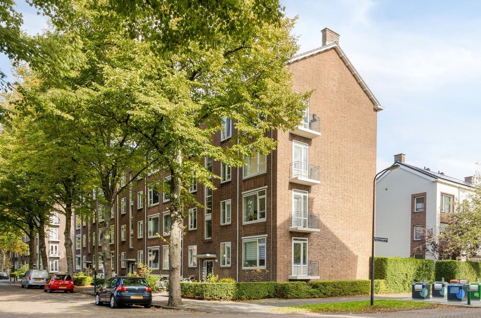 Dr H. Colijnlaan 145