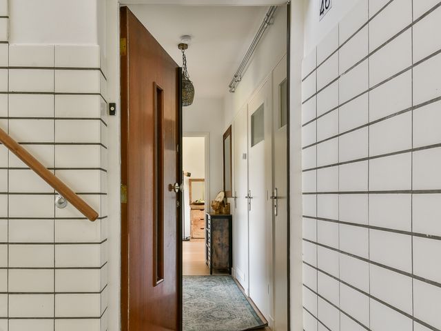 Van Leeuwenstraat 46, Voorburg