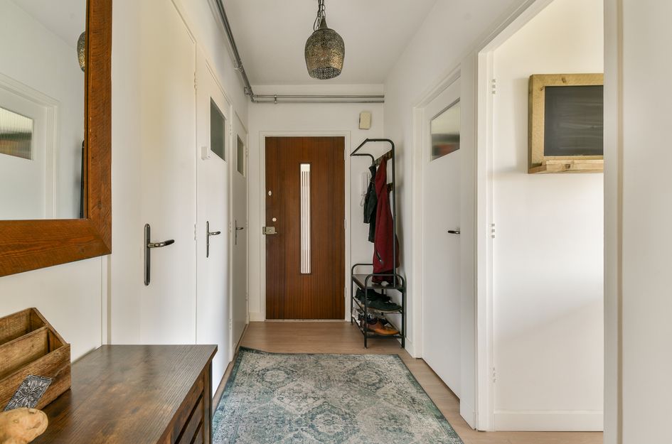 Van Leeuwenstraat 46