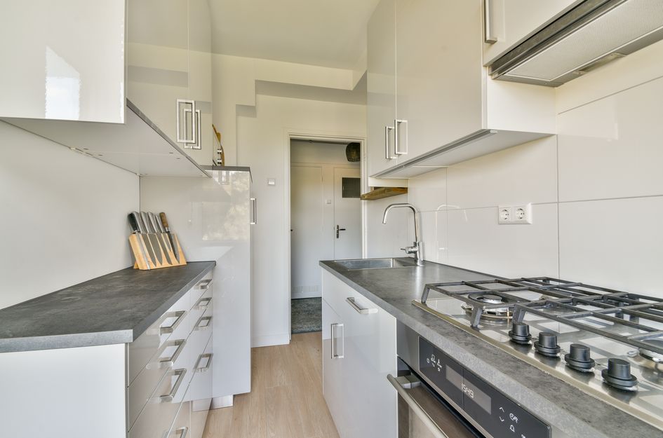 Van Leeuwenstraat 46