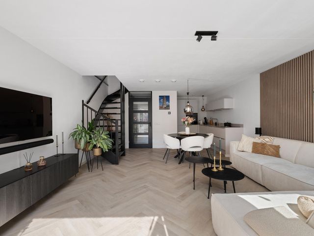 Mattenbiesstraat 60, Rotterdam