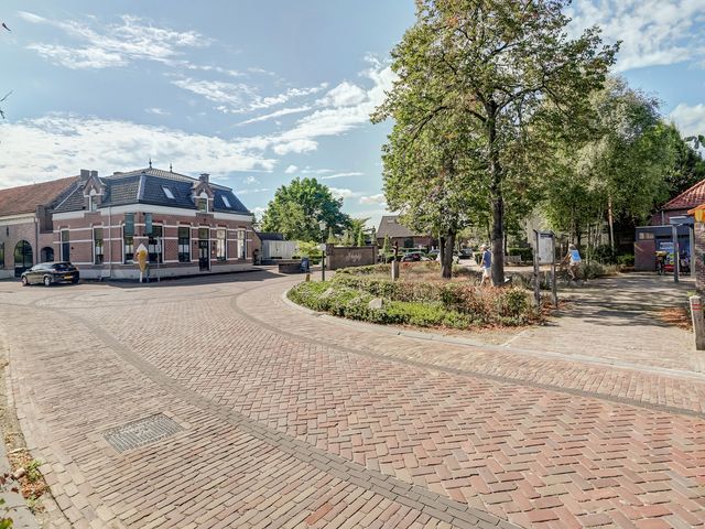 Doornboomstraat 5, Oost West en Middelbeers