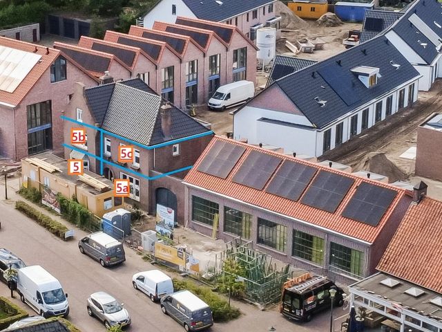Doornboomstraat 5, Oost West en Middelbeers