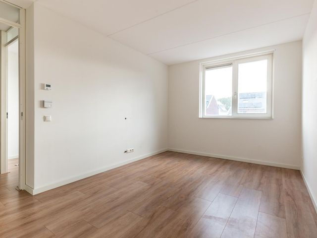 Nobellaan 62, Almere