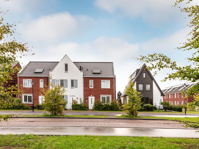 Nobellaan 62, Almere