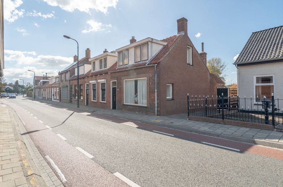 Damstraat 142