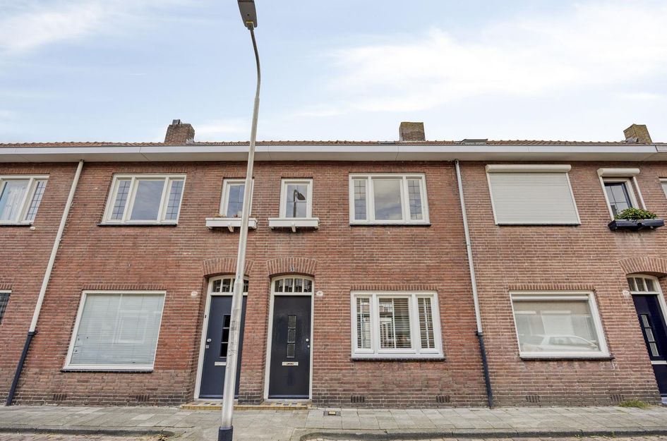 Van Alkemadestraat 8