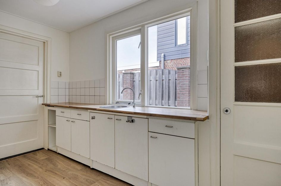 Van Alkemadestraat 8