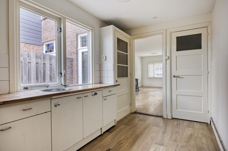 Van Alkemadestraat 8