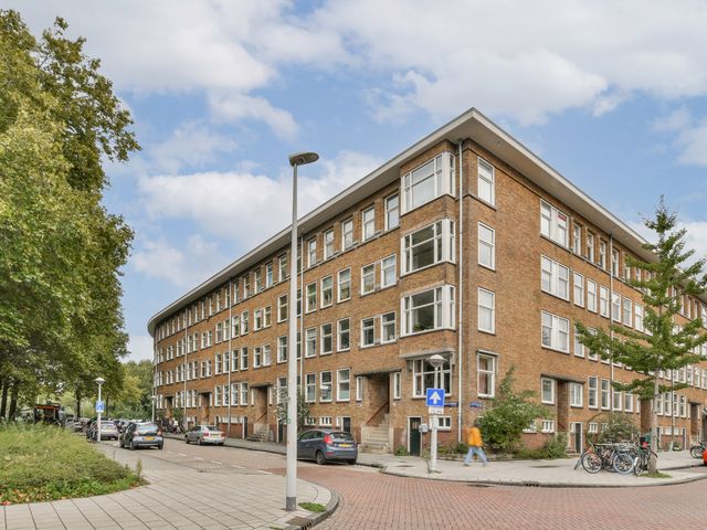 Bos en Lommerweg 27H, Amsterdam